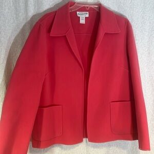 Classic Pendleton 100%merino wool women’s jacket. Perfect spring shade of rose